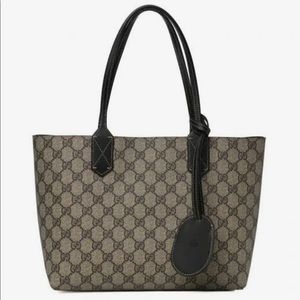 ❌SOLD❌Gucci GG supreme monogram small reversible tote in dark brown